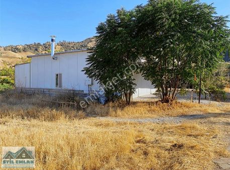 Salihli Satılık Villa Veya 4 Kata İmarlı 462 M2 Arsa Hacıbektaş