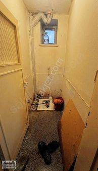 Mercanlardan Yeşilevler'de 2+1 Bahçe Katı İskanlı Satılık Daire