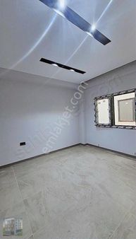 Acill Kuşadası Davutlarda Ultura Lüks Daire Tam Merkezde 2+1