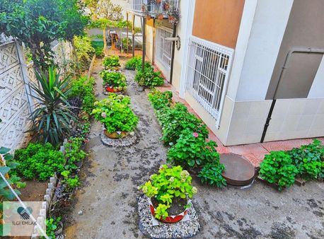 Fatih Topkapı Suriçi Kiralık 1+1 Bayan Öğrenci Yada Memura