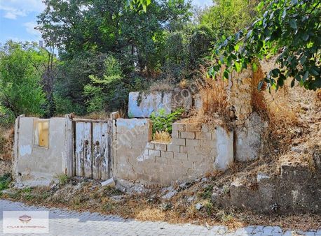 Merkez Hisarardı Mahallesin'de Satılık Bahçeli Ev Yeri