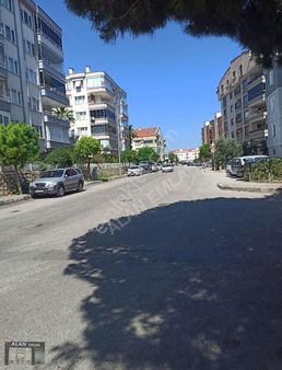 Halitpaşa Da Düz Zeminde Deniz Manzaralı