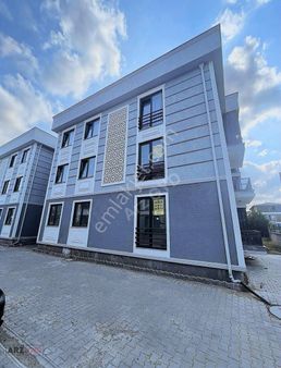 Yeni Stad Civarı Kiralık 3+1 Ara Kat