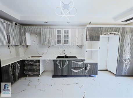 Bakırcı İnşaat&emlak'tan Çamlıca Mah 3+1 Özel Garajlı Daire