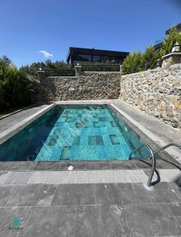 Site İçerisi Müstakil Havuzlu Kiralık Villa...