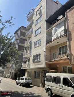 Emlak Evi'nden Çarşamba Pazarında 3+1 Arakat Satılık Daire