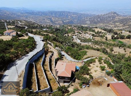 1.679m2 Arsa İçinde Havuzlu 350 M2 4+2 Dublex Villa