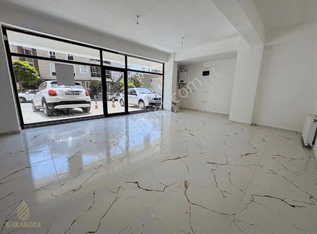 Çekmeköy Sultançiftliği Mah. Kiralık 75 M² Süper Dükkan