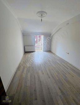 Md- Vergi Dairesi Yakını Geniş 4+1 Dubleks Daire