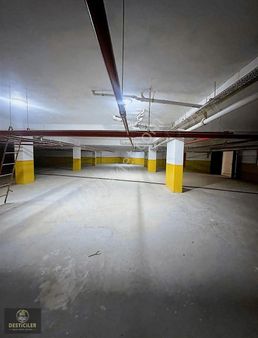 Md- Vergi Dairesi Yakını Sıfır Geniş 3+1 Daire