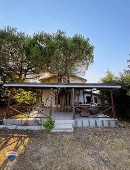 Muratlı Balabanlıda 1042m² Arsa İçinde Bakımlı Yapı Doğa İçinde