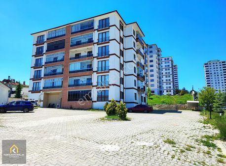 Kastamonu Emlak Gayrimenkul Satılık Kuzeykent Gölpark Evleri 2+1