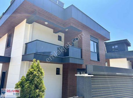 Yalova Samanlıda Satılık Fırsat Villa