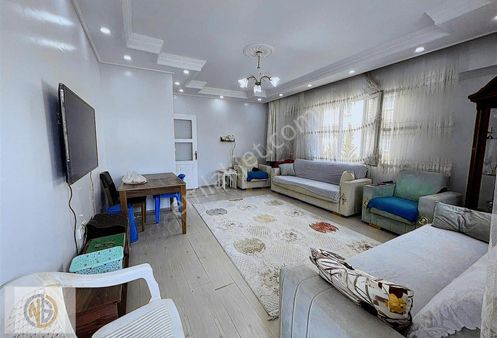 Nuray Gayrimenkulden Yeditepe 72 Nolu Caddede Satılık Geniş 2+1