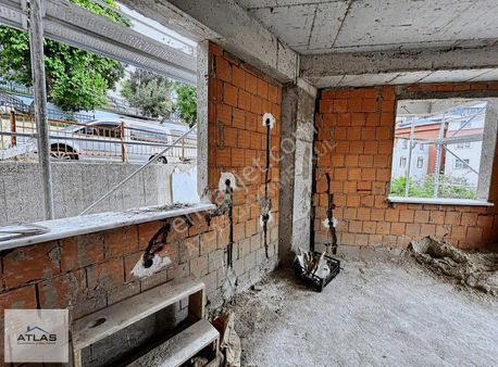 Kağıthane Harmantepe Araç Takasa Uygun 1+1 Satılık Daire