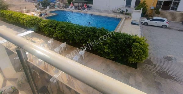 Tece Deniz Mah.de Havuzlu & Bağımsız Mutfaklı 3+1 Satılık Daire