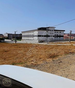 *evim Gayrimenkul'den İmarın Yanı Başında Yatırımlık 626m²hisse*