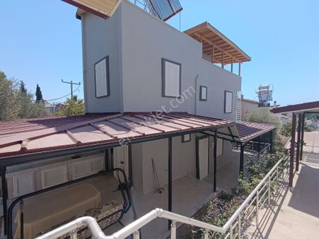 Yavansuda Denize Yürüme Mesafesinde Masrafsız Bakımlı Geniş Bahçeli 4+1 Trıpleks Yazlık