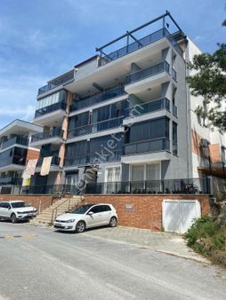 Kadınlar Denizinde Doğalgazlı Masrafsız Bahçeli 3+1 Fırsat U