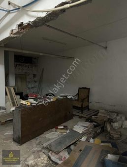 Turgut Özal'ın Göbeğinde Ulaş Büfe Altı 400m2 Depo