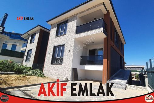 Akif'ten Bağlıca'da 5+1 Sıfır Full Yapılı Yerden Isıtmalı Müstakil Satılık Villa