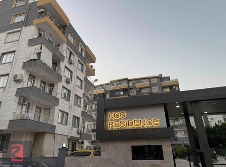 Güzeloba Merkezde, Havuzlu Kapalı Otoparklı Eşyalı , 2+1