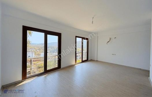 Milas Dörttepe Doğa Manzaralı 3+1 Geniş Bahçeli Müstakil Ev