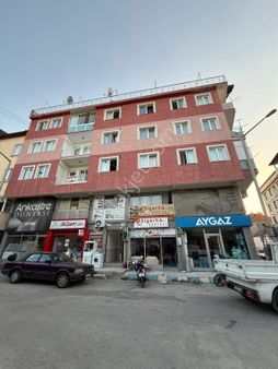 İnal Emlaktan Merkezde Satılık 2+1 100 M2 Daire