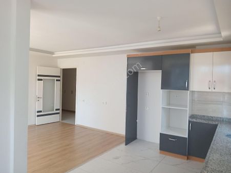 Mersin Erdemli Tömük 'de Satılık Geniş 2+1 Daire