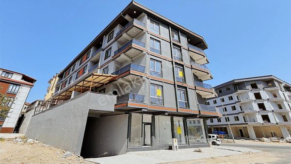 Mt Royal Yapı Dan Kapaklının Merkezinde Yatırımlık 2+1 Ön Cephe