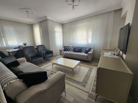 Yıldız'da Katta Tek Daire Cok Genıs 3+1 Içi Full Yapılı 4 Cephelı Bakımlı Daıre