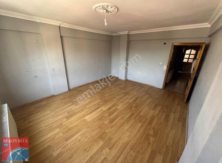 Sultanbeyli Adil Mah 2+1 Kiralık Daire