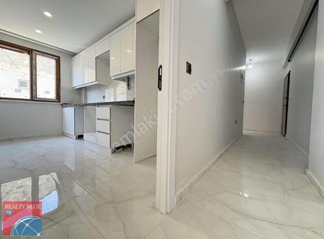 Sultanbeyli Merkez Satılık 2+1 Daire