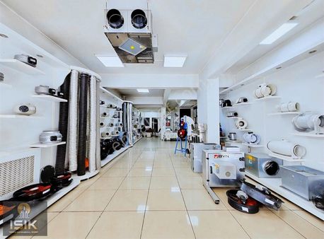 Işık Gayrimenkul' Den Şehir Merkezinde Satılık İşyeri