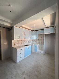 Turgutlu Eymen Emlaktan Subaşı Mh. Satılık Arakat Sıfır Daire