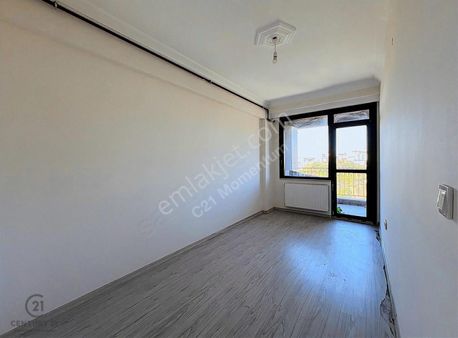 Kağıthane Caddesin'de Adliyeye Yakın, Modern 1+1 Kiralık Daire !