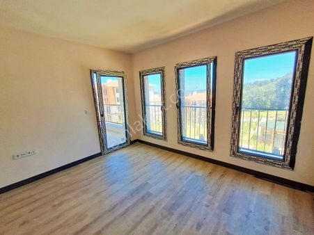 Alandüzün'de Kiralık 3+1 Kiler'li Daire