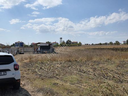 Kapaklı Pınarça'da Satılık 246 M2 Köy Dibi Parseller