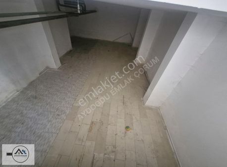Aydoğdu'dan İpek Taksi İlerisi 150mk Asma Katlı Satılık Dükkan..