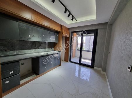 Mete Konakları Civarı 2+1 Ve 3+1 Site İçi Lüx Daireler