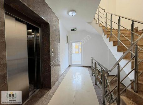 Hurmada Site İçinde Eşyalı, Havuzlu, Ara Kat 2+1 Lüks Daire!