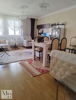 Çeşme İsmet İnönü Mahallesinde Satılık Daire