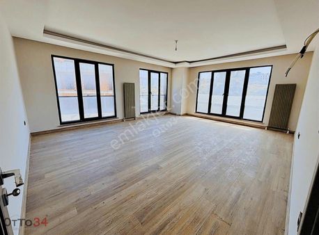 Otto34 'den Beylikdüzü Kavaklı Leda Marin Sitesi Satılık 2+1