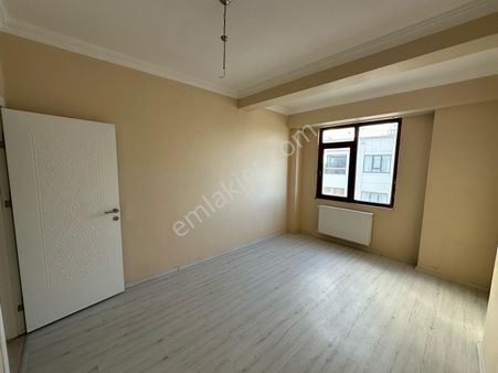 Acil Emlak’tan 2.35’te Uygun 2+1 Daire