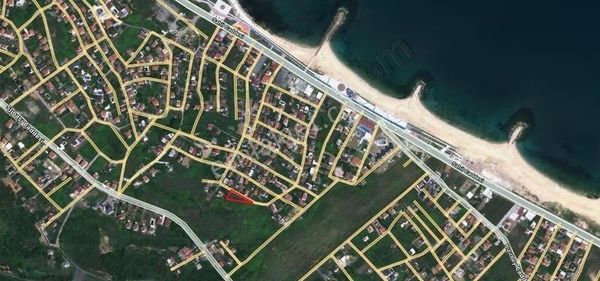 Karaburunda Zirve Konumda Deniz Manzaralı Arsa