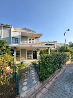 Karslılar Mah-sedir Konaklarında-4+1 Satılık Dubleks Villa