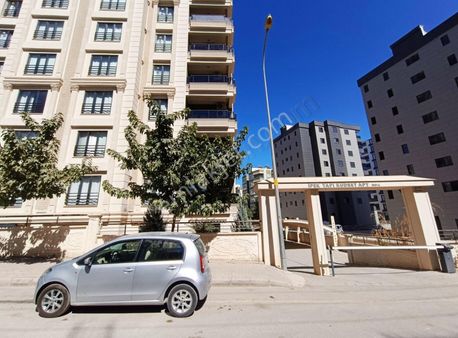 Kültür Emlaktan Karaköprü Atakent Mah Satılık Uygun Daire Giriş