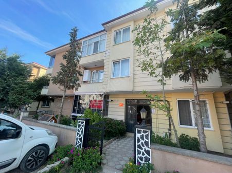 Karasu Yalı Mah. 3+1 Mutfak Ayrı, Çift Balkonlu Kombi & Petekli, Yüksek Giriş Satılık Daire