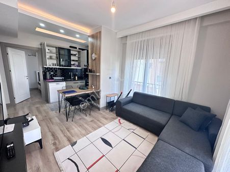 Yeşılçam Kafe Arkasında Eşyalı Sıfır Daıre 1+1