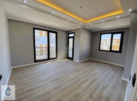 Çelebioğlu Çayırova Emek Mah. Mutlukent Yakın 3+1 Satılık Daire